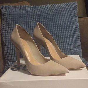 Schutz Gilberta Oyster Pumps - 8.5
